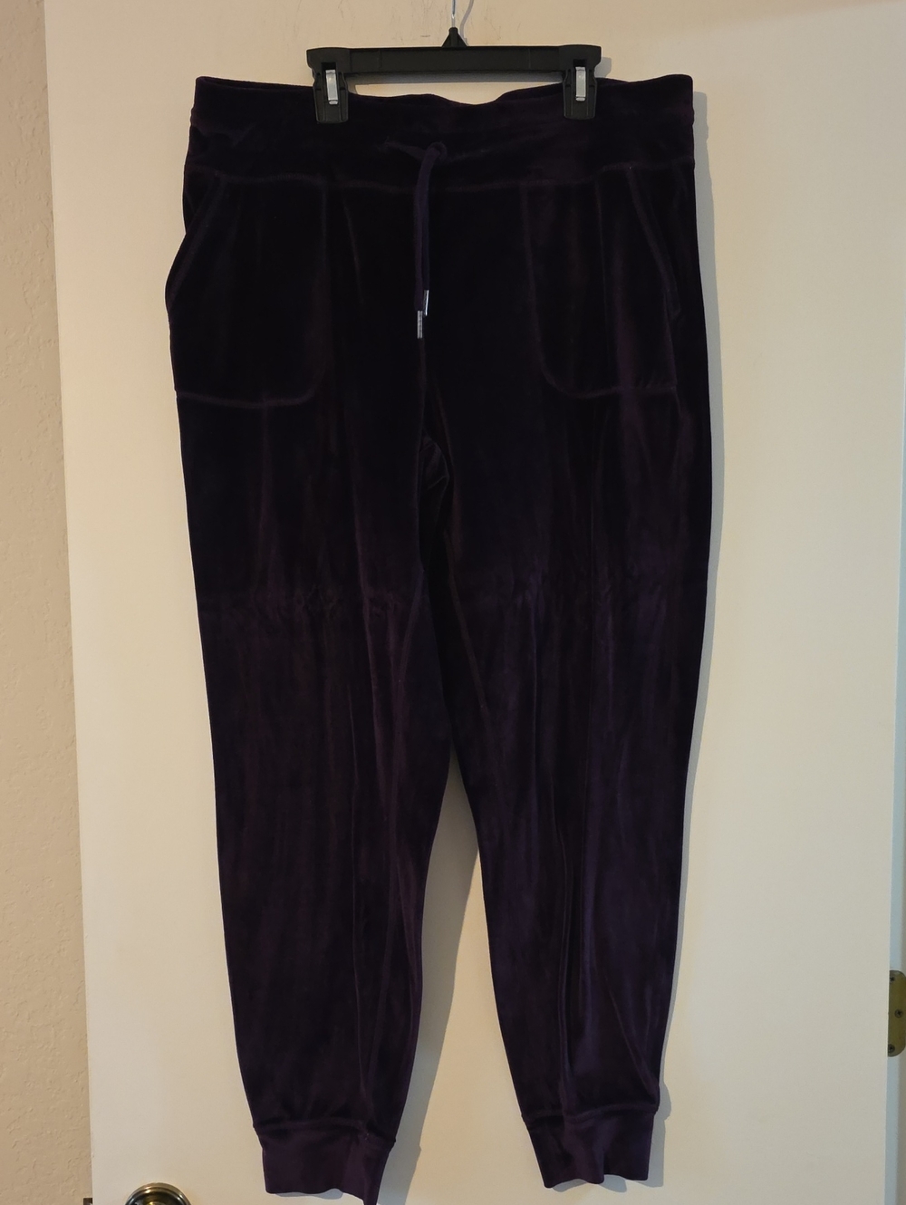 32 Degrees Deep Purple Velvet Jogger Pants